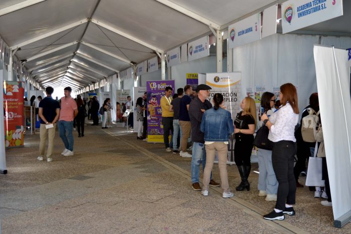 La Feria del Empleo cierra con gran éxito de organización y participación
