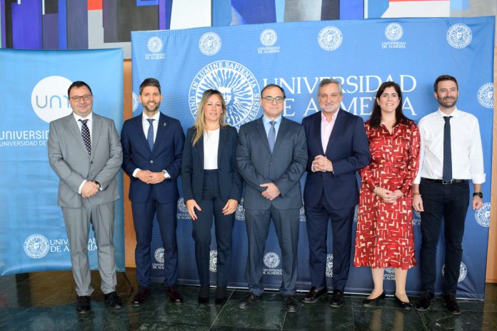 Mejores instalaciones, más tecnología y una futura sede en El Ejido son las novedades de la Universidad de Mayores