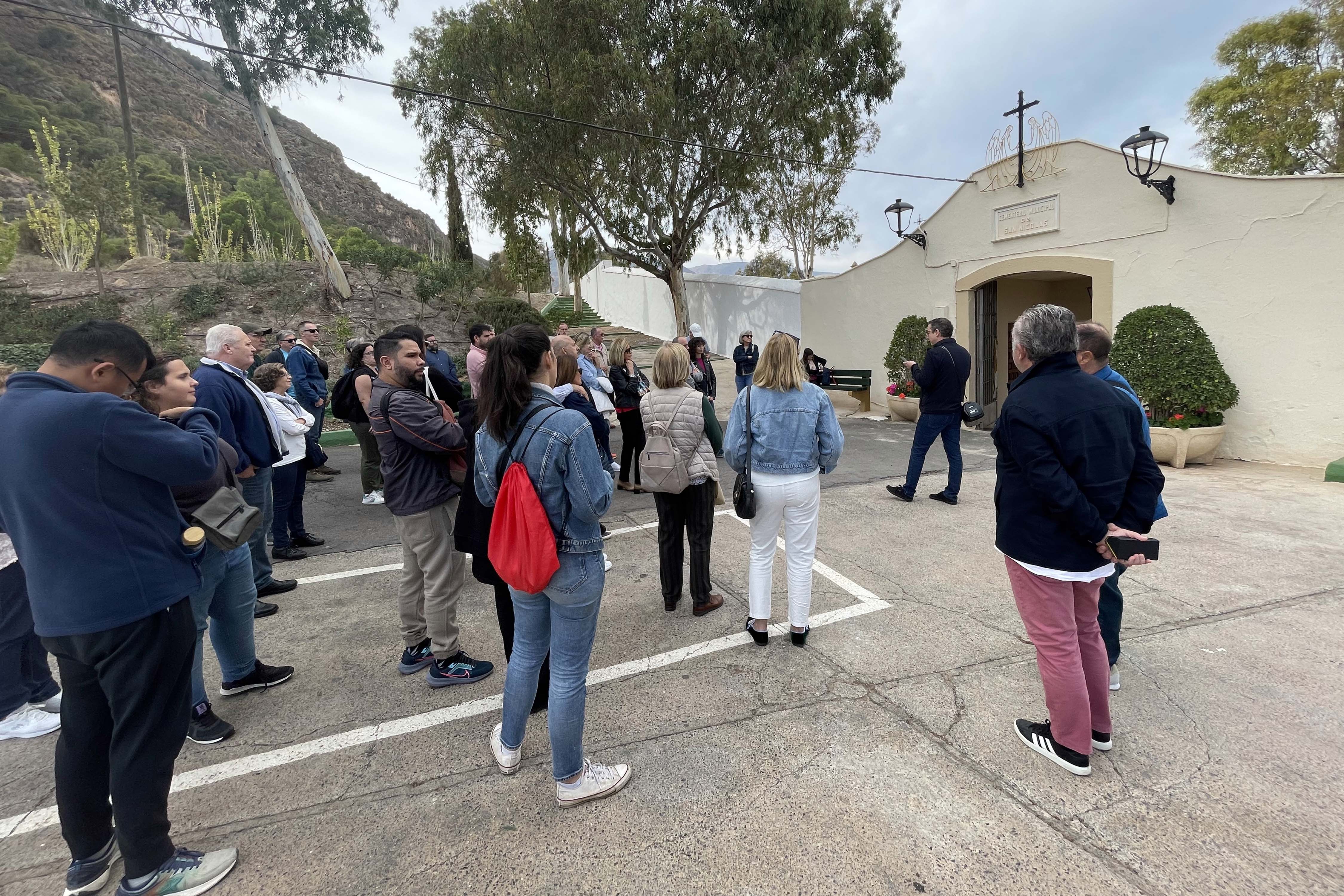 El Aula de Patrimonio explora la riqueza histórica y cultural de los cementerios