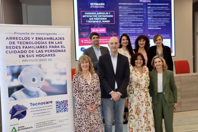 La UAL se posiciona como referente en el vínculo entre tecnología y cuidados