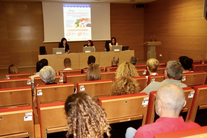 La UAL celebra unas jornadas pioneras en innovación docente con la Dieta Mediterránea como eje transversal