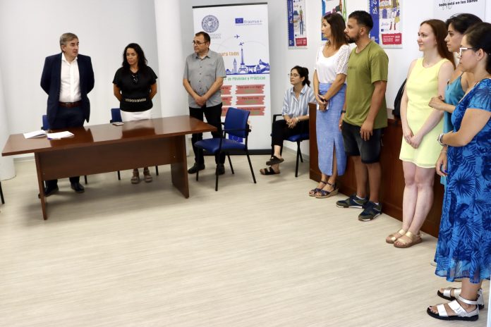 Abierta una nueva convocatoria de becas para personas refugiadas o solicitantes de asilo