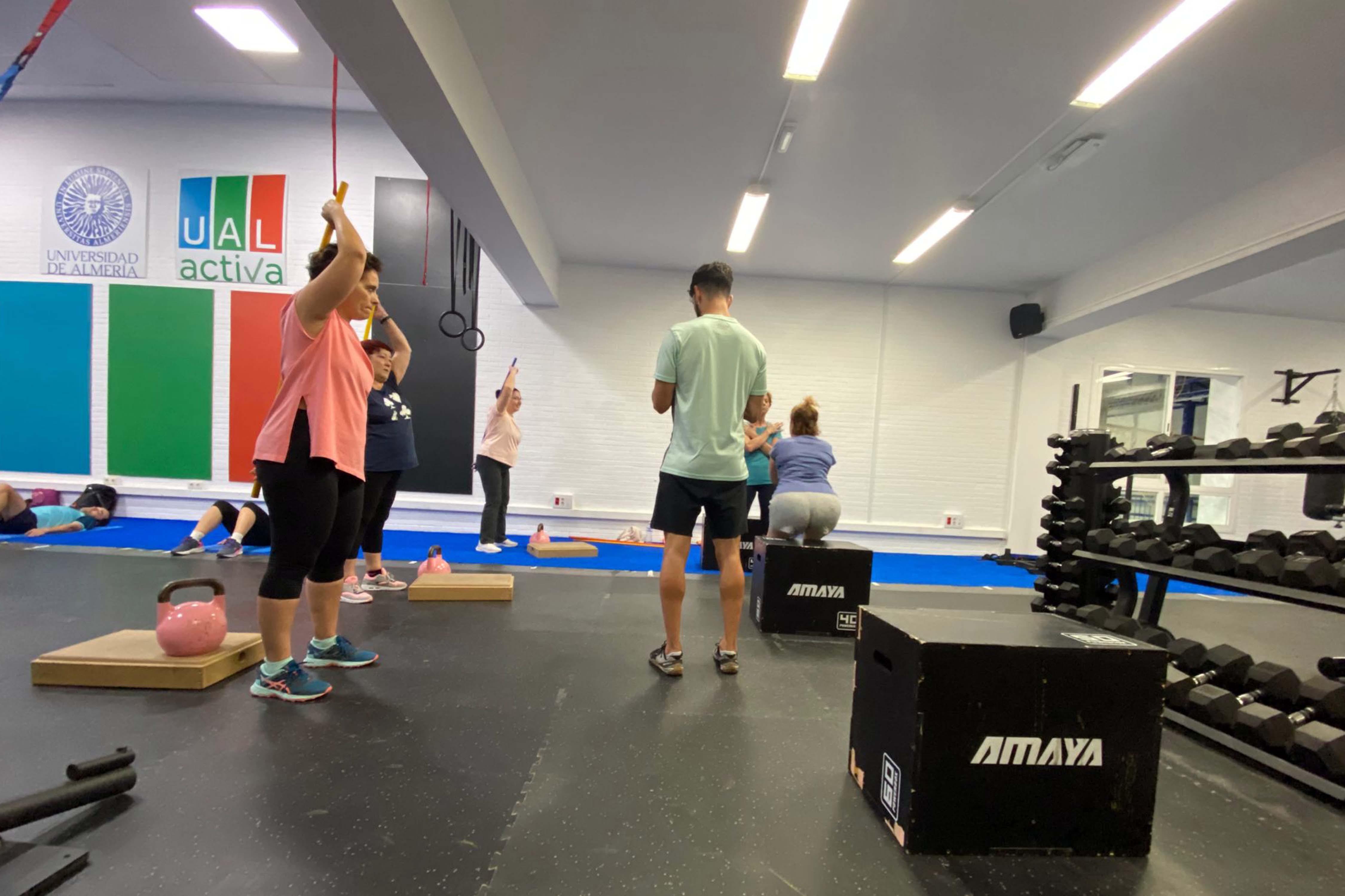 La UAL busca voluntarias para un estudio pionero sobre entrenamiento de fuerza muscular en supervivientes de cáncer de mama