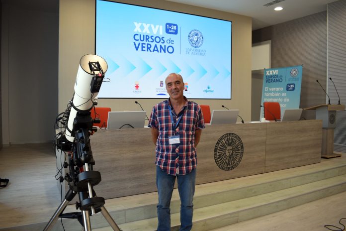 La astronomía más puntera se da cita en los cursos de verano de la UAL