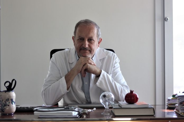“La adaptación al nuevo universo químico tiene un importante precio sobre la salud»  