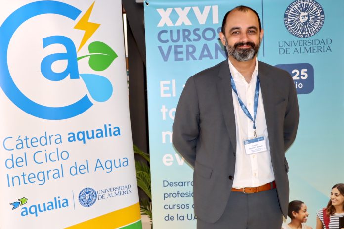 “La apuesta en I+D+i en el ámbito del agua es clave, pero también lo es no hacer la guerra cada uno por su cuenta”
