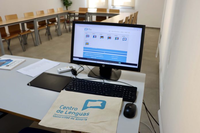 El Centro de Lenguas pone en marcha cursos intensivos y exámenes de acreditación de inglés gratuitos