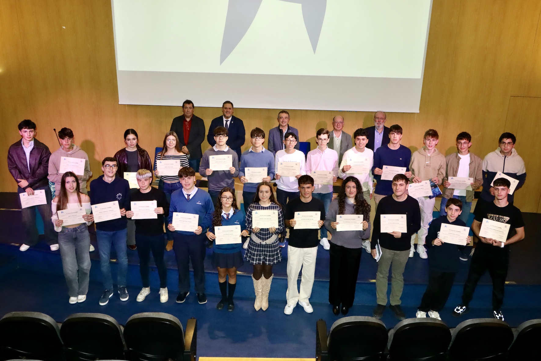 IndalMat llega a 600 participantes y entrega una treintena de premios al talento matemático preuniversitario