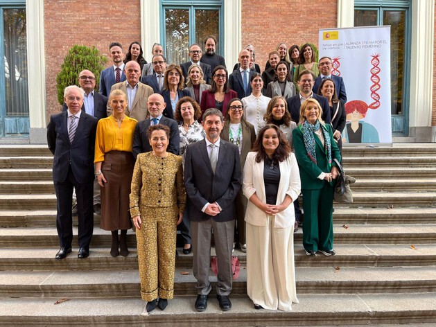 La UAL se adhiere a la ‘Alianza STEAM’ para promover el talento de las niñas en la ciencia y la tecnología