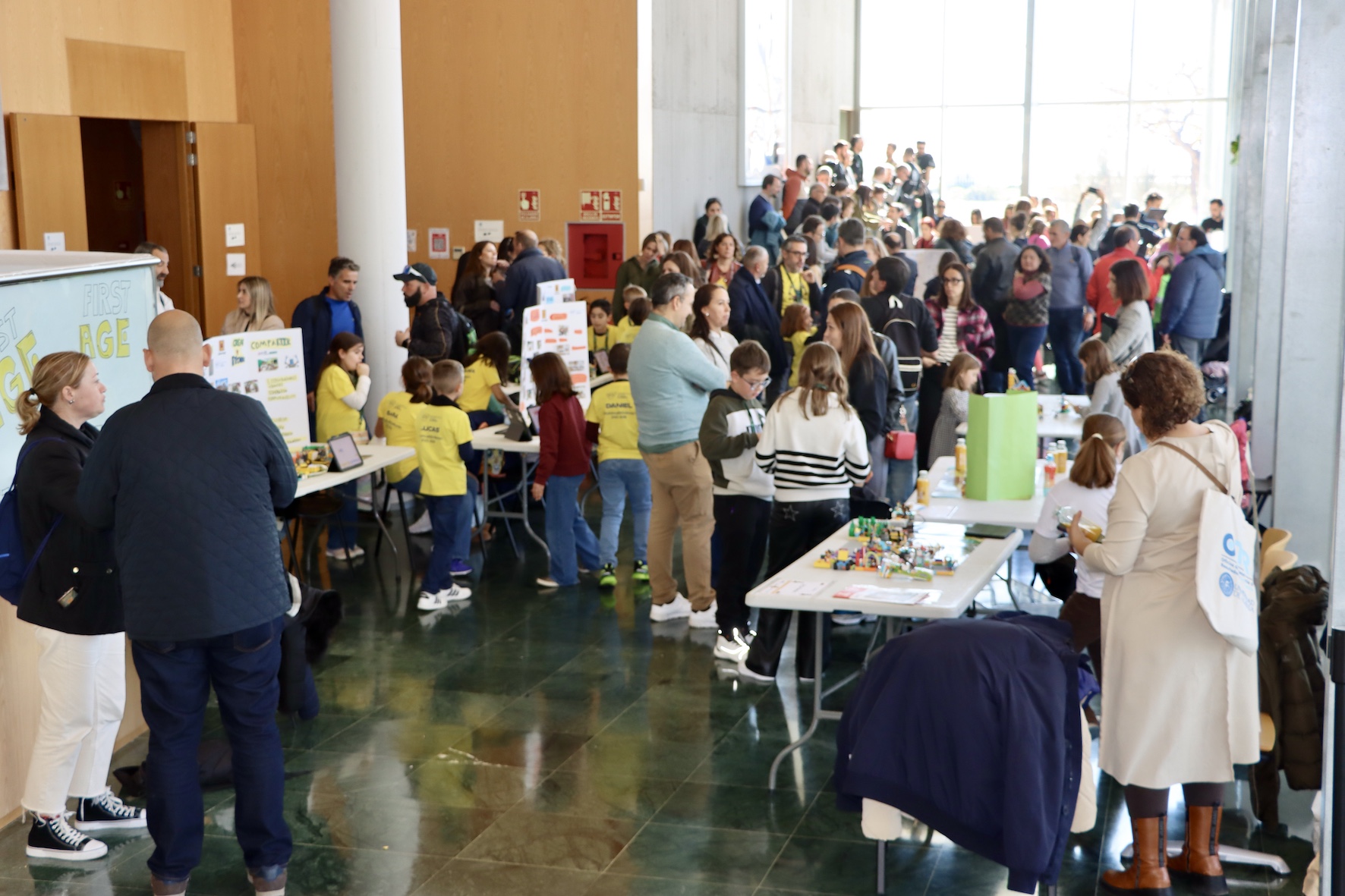 Robótica Alhadra gana una nueva edición de la First Lego League disputada en el Paraninfo