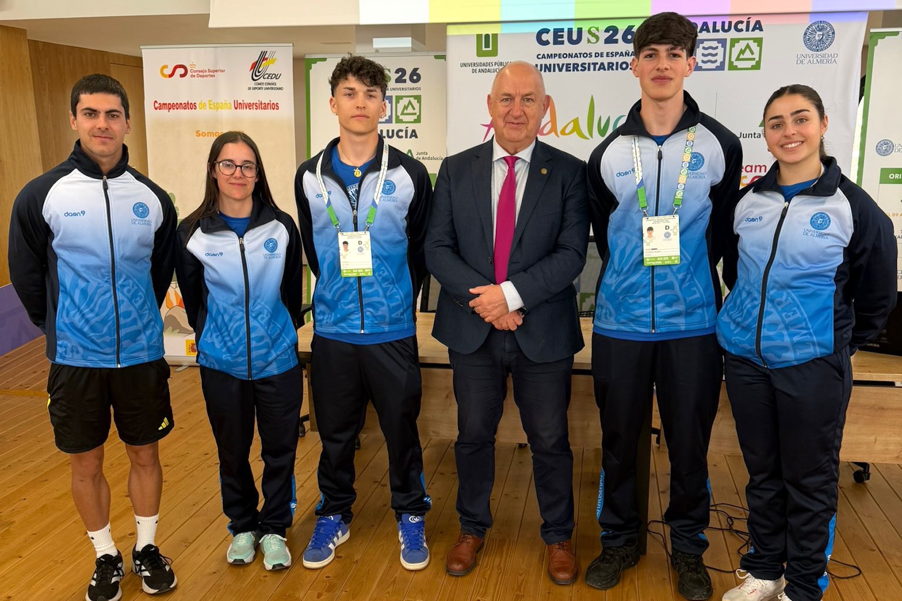 110 participantes de 27 universidades buscan en el CEU de Orientación de la UAL una plaza para el Mundial