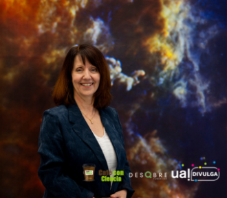 Café con Ciencia con Carole Mundell