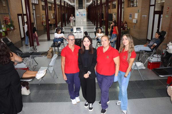 El campus acoge esta semana una doble colecta de sangre y médula ósea en una campaña de UAL Saludable